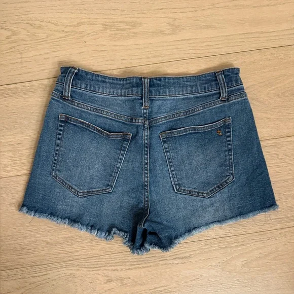 True Craft Denim mini skirt - Picture 2 of 5